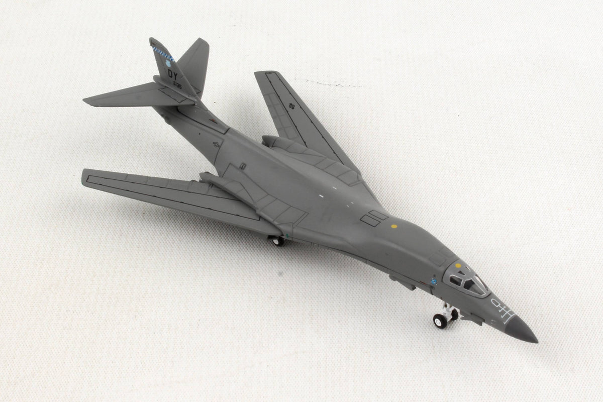 1/400 B1B Diecast Model G8650
